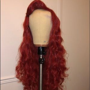 Long red curly wig, size 24 Mera/mermaid cosplay!